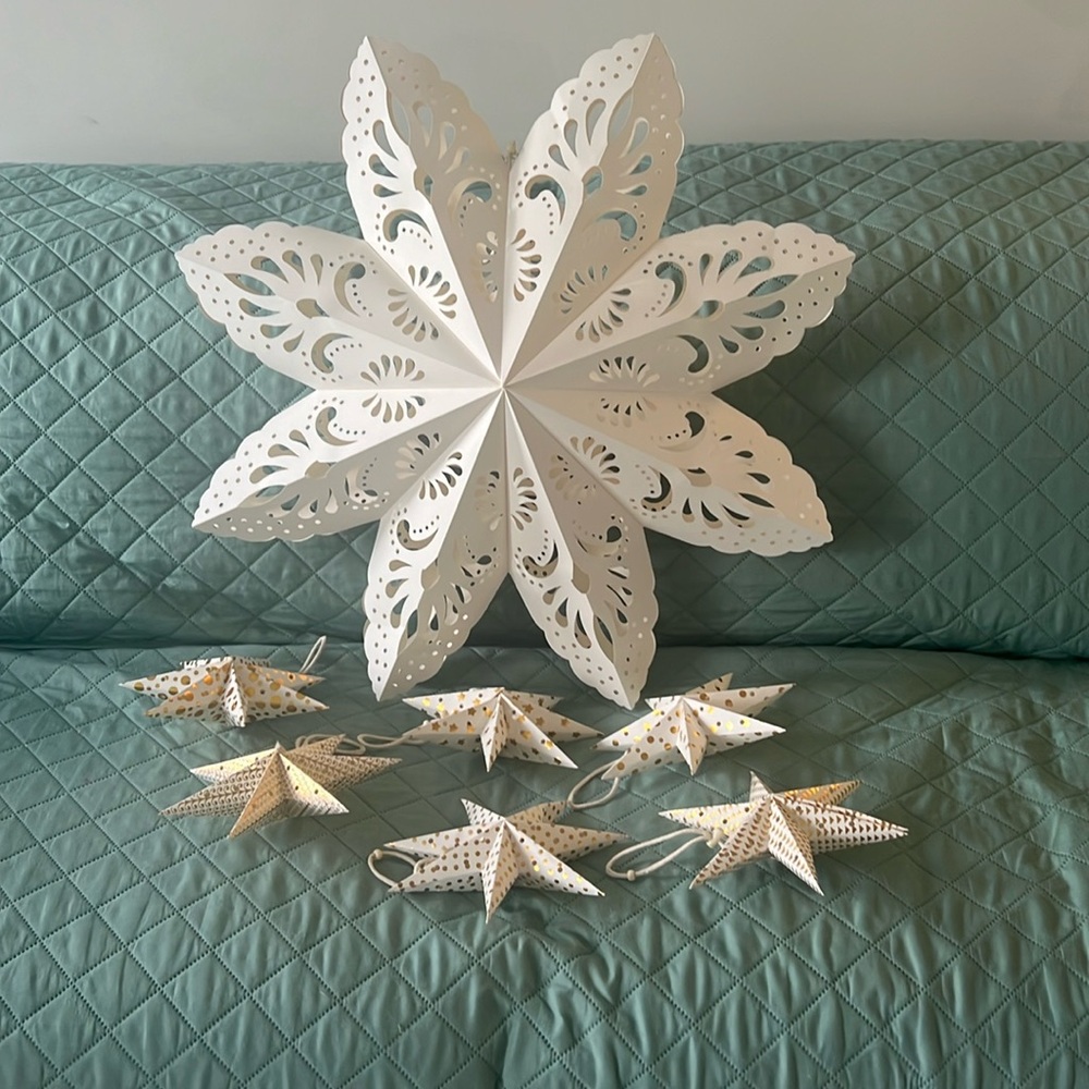 Decorative Hanging Stars (1 large, 6 small)